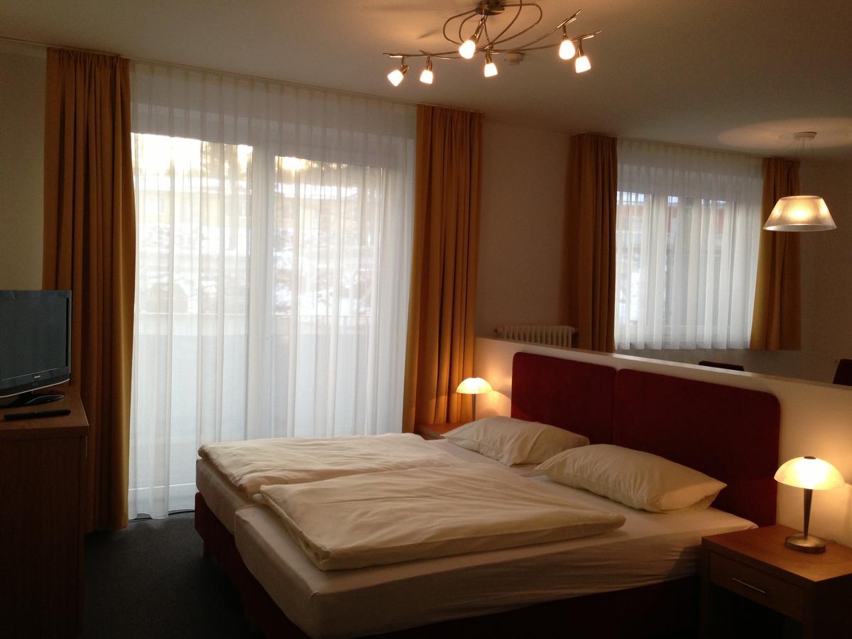גרה Restaurant Waldmeisterei מראה חיצוני תמונה